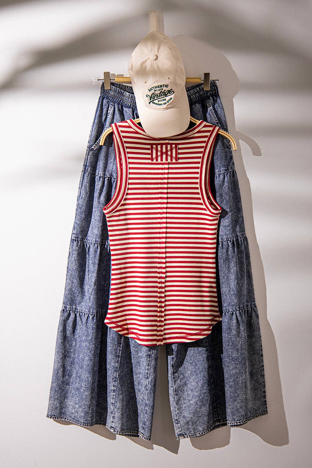 Striped Button Down Fitted Knit Tank Top:Red