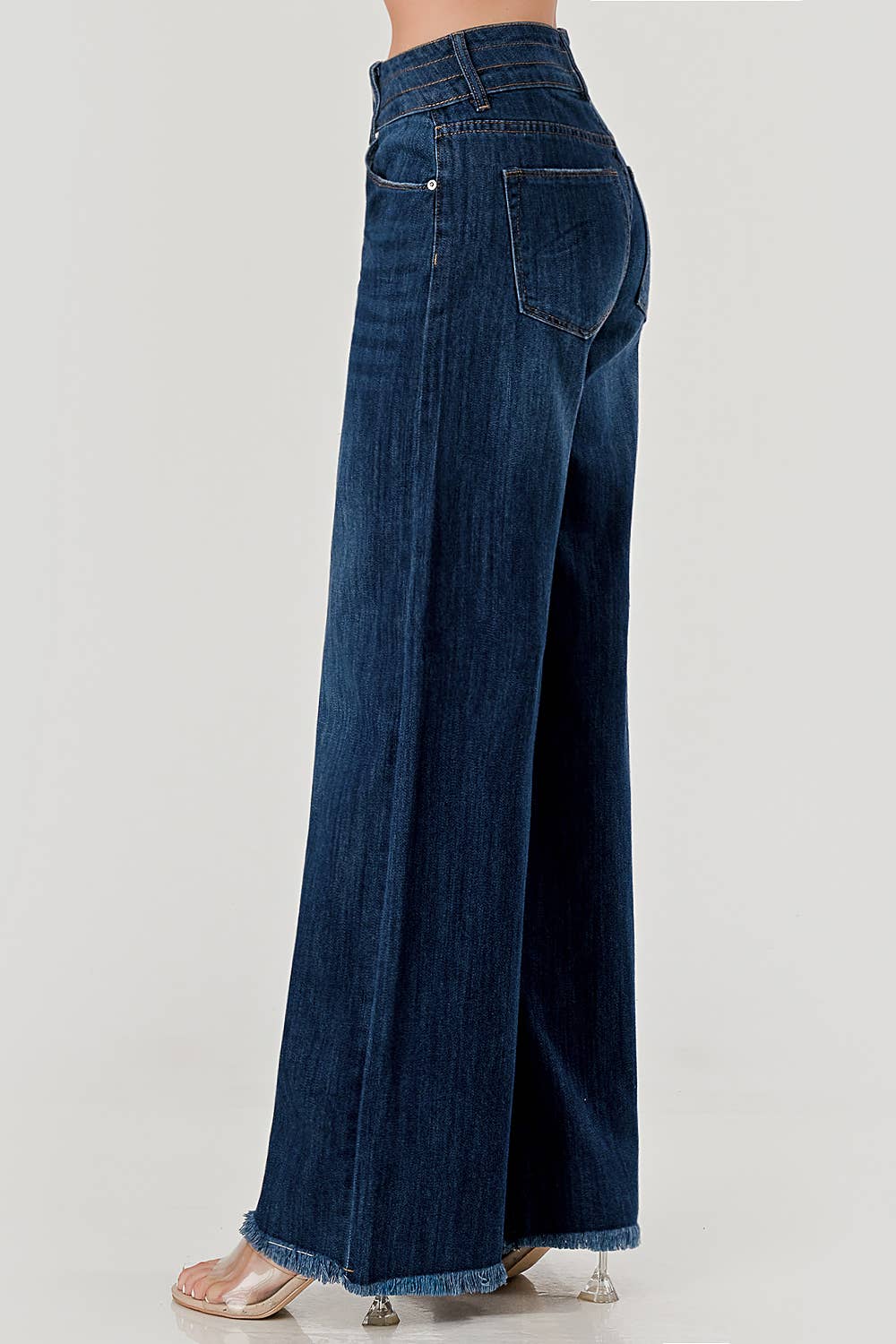Mid Rise Wide Leg Jeans With Fray Hem