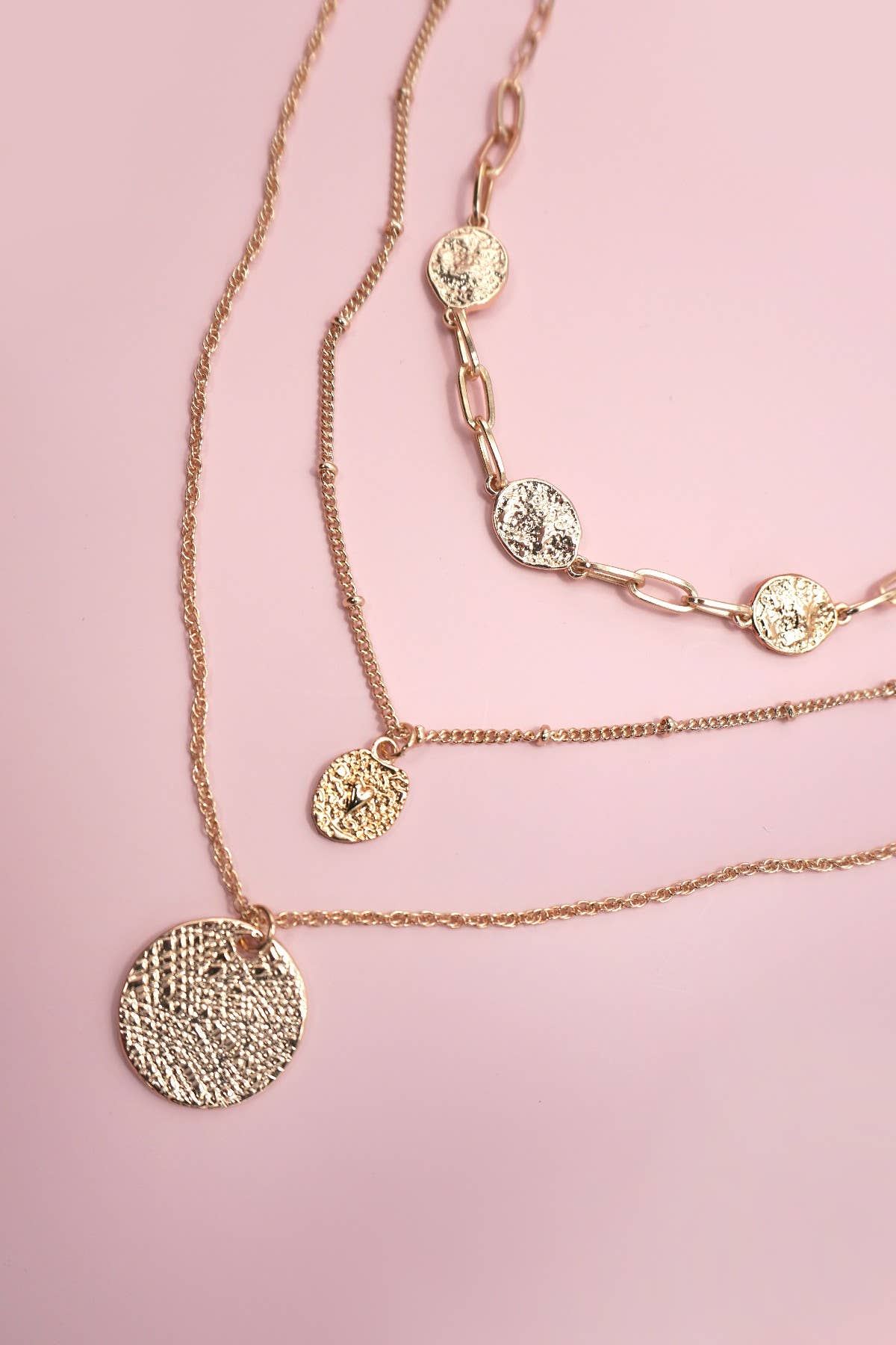 TEXTURED CIRCLE PENDANT MULTI LAYERED NECKLACE | 80N1314: Gold