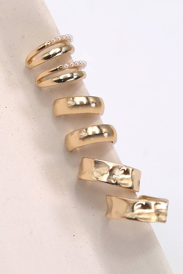 TRIO ROUND PEARL HUGGIE HOOP EARRINGS | 80E2570: GOLD