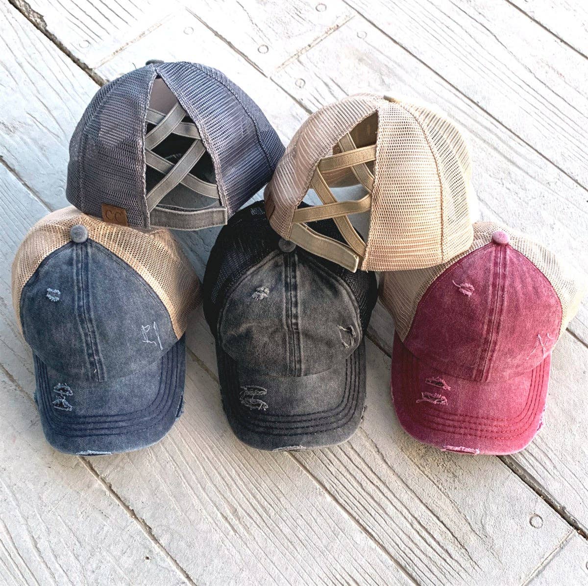 CC Multi Level Criss-Cross Pony Cap Coral/Beige