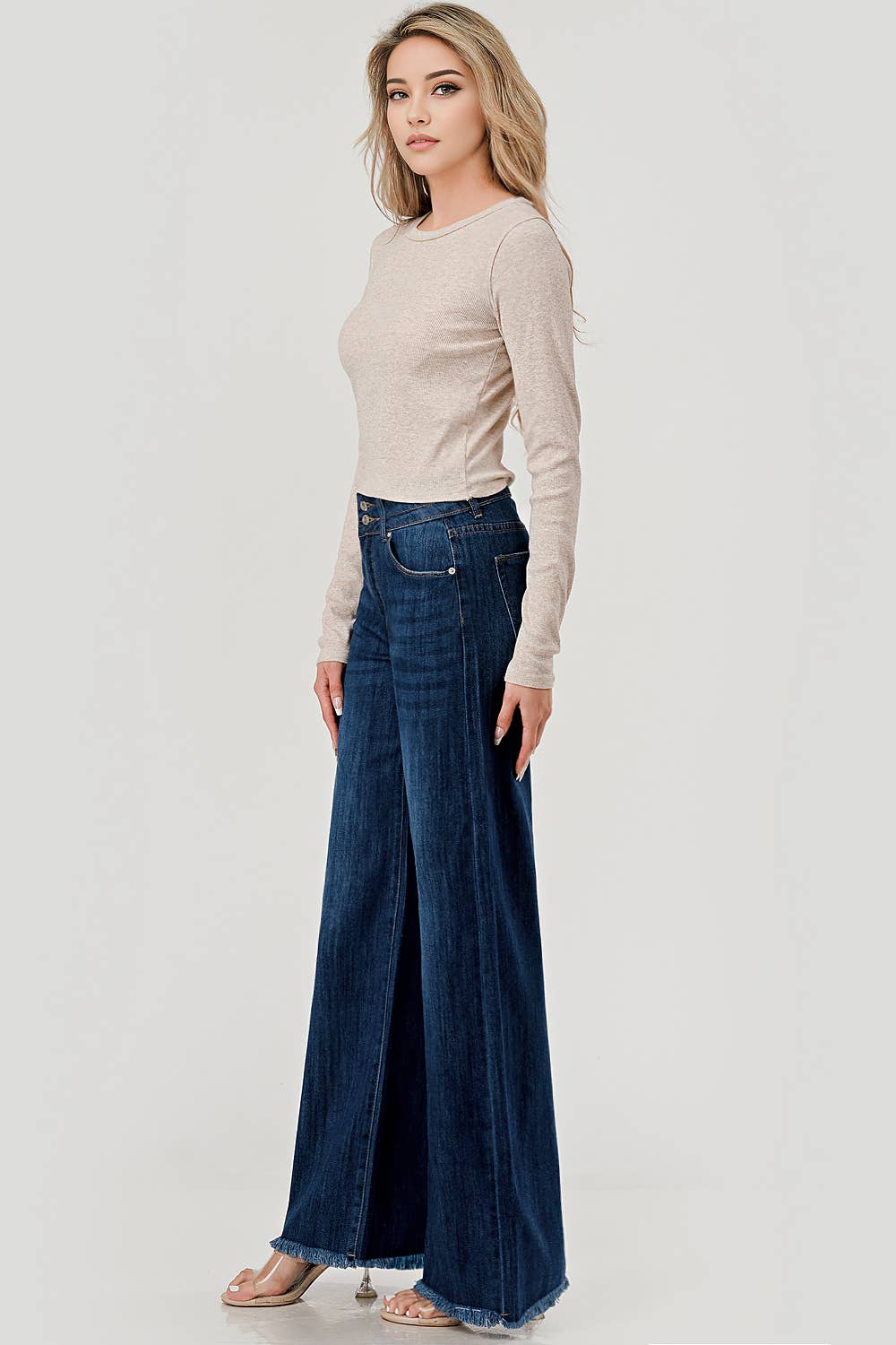Mid Rise Wide Leg Jeans With Fray Hem