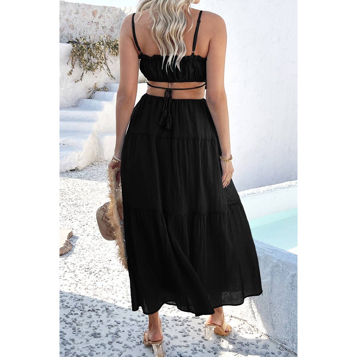 Cut Out Ruched Tiered Dress: BLACK