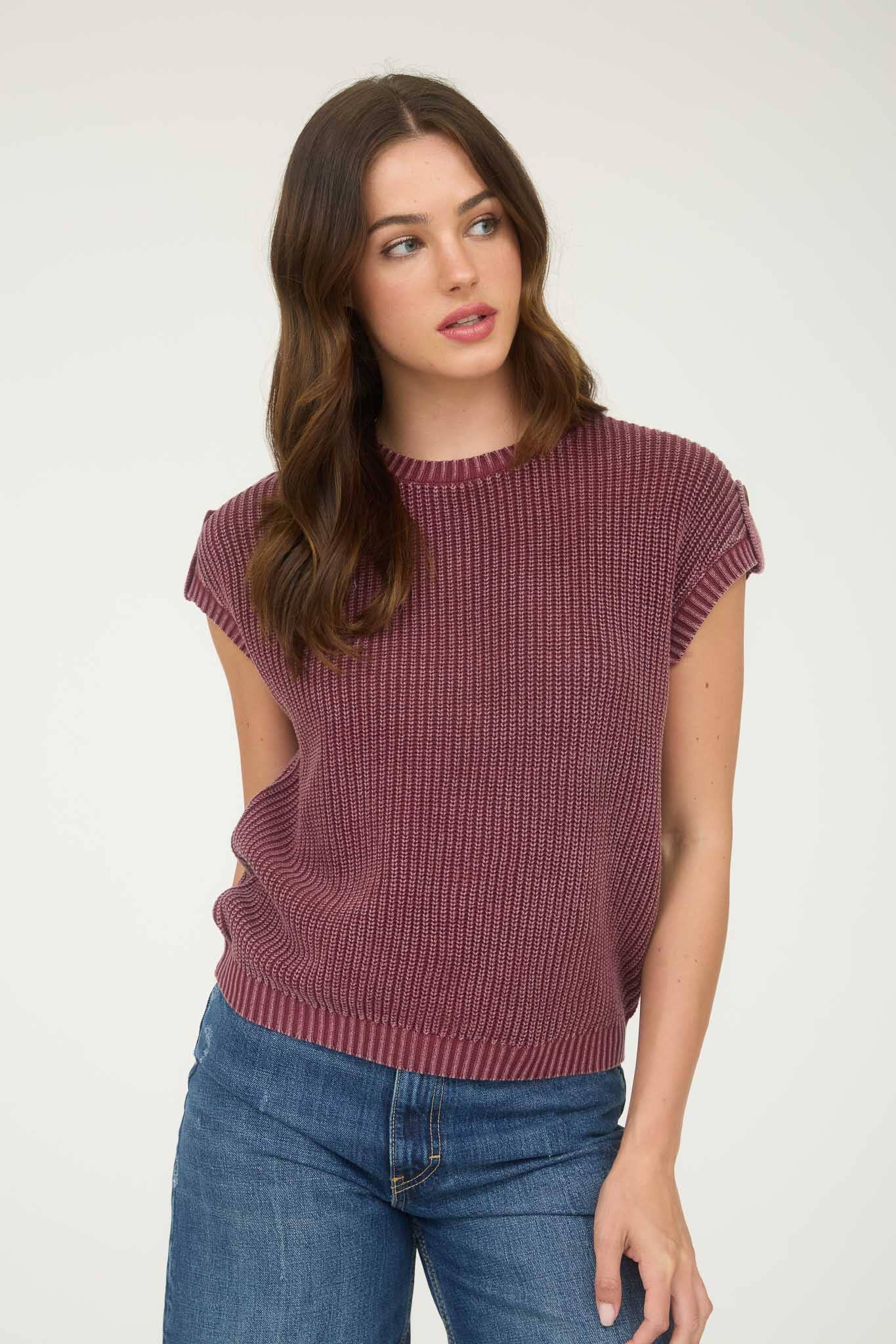 KNIT TAB SLEEVE PULLOVER SWEATER: BURGUNDY