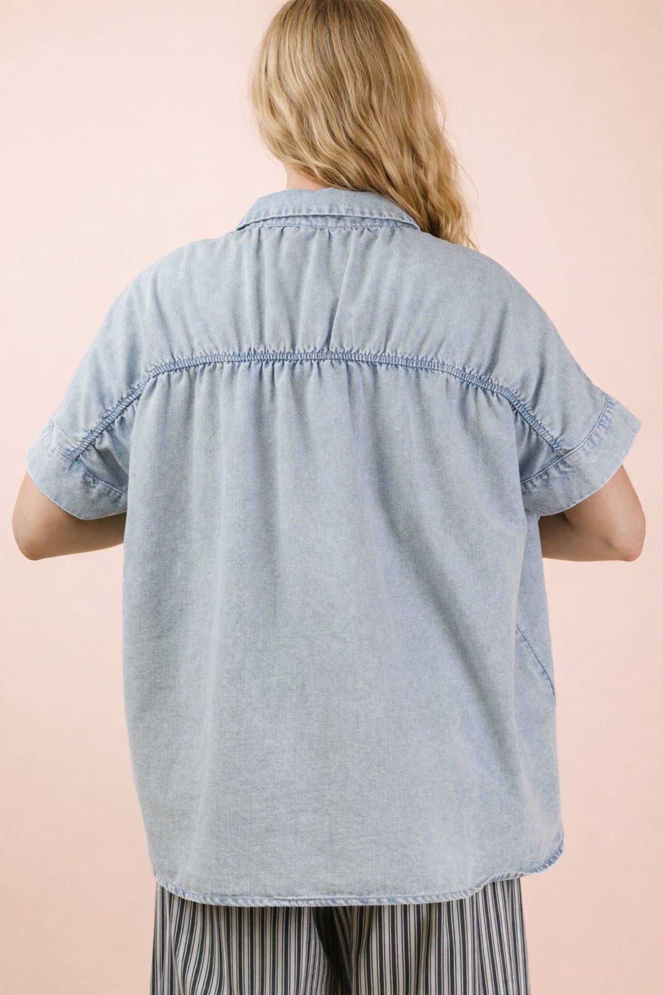 Mineral Washed Chambray Oversized Shirt Top: LT INDIGO