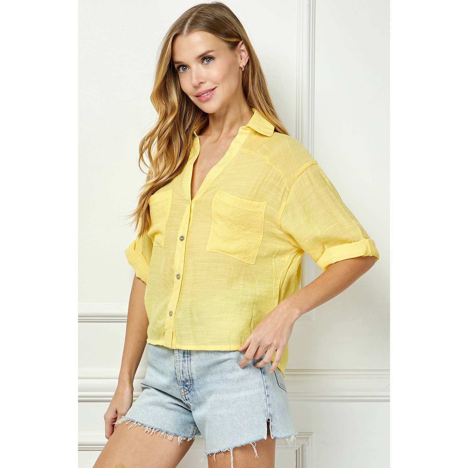 EASY BREEZE BUTTON DOWN SHIRT