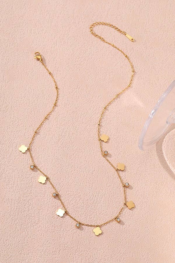 TITANIUM  STEEL NON-TARNISH MINI CLOVER NECKLACE: Gold