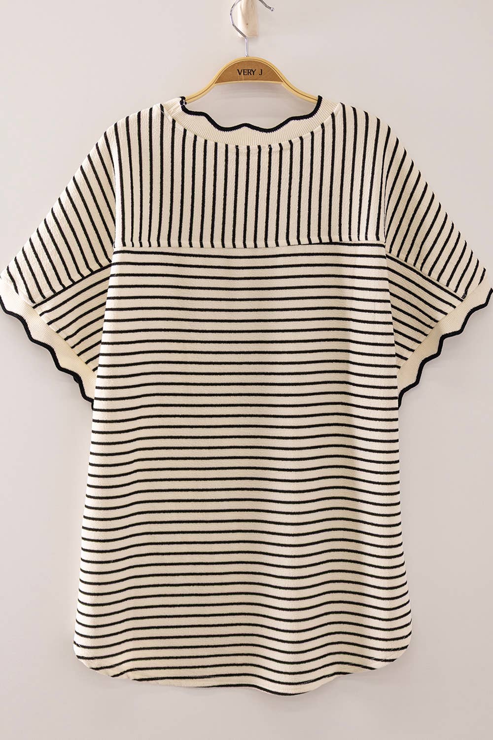 Scallop Trim Stripe Knit Top