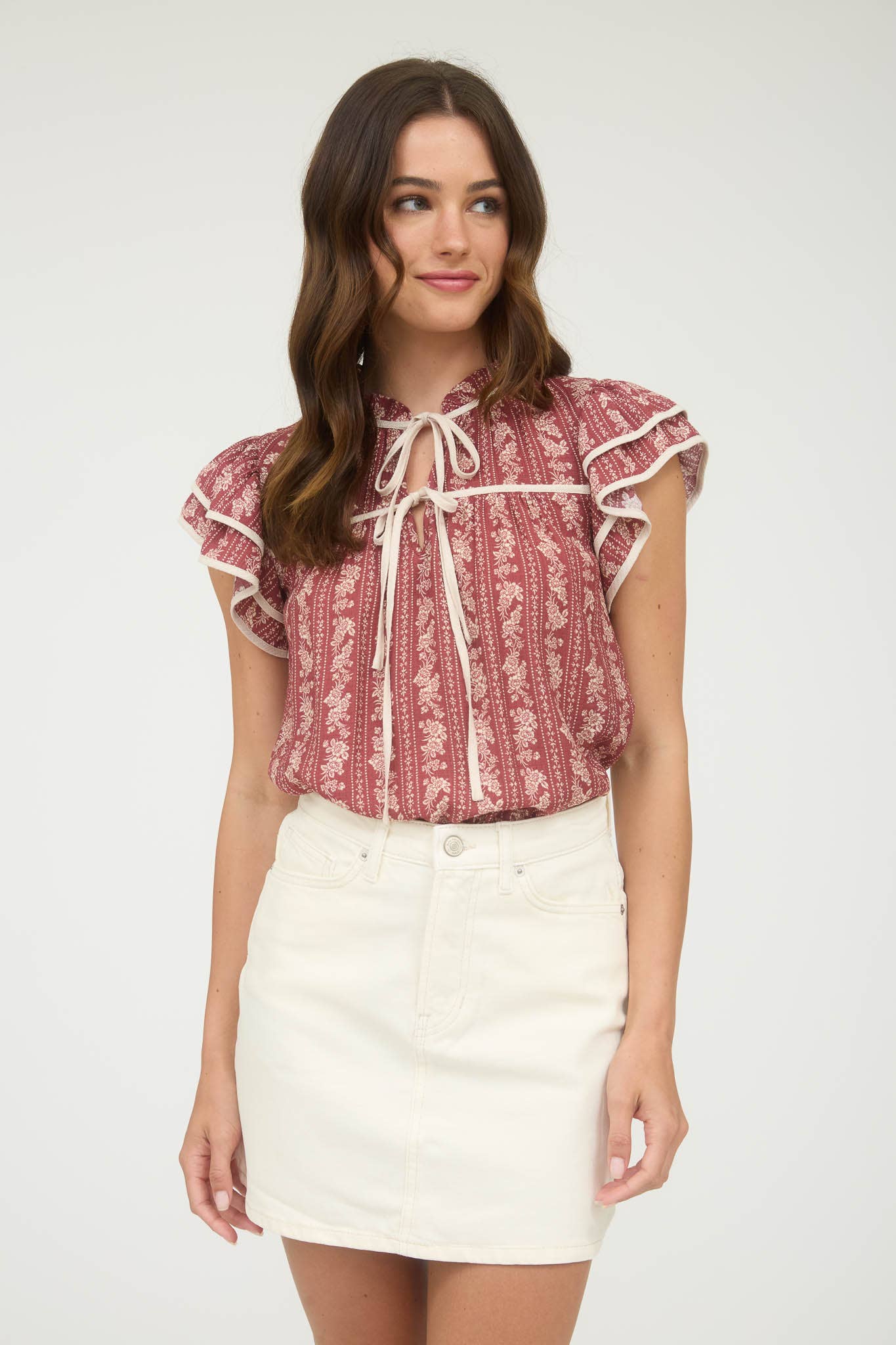 STRIPE FLORAL PATTERN TIE FRONT RUFFLE TOP: BURGUNDY