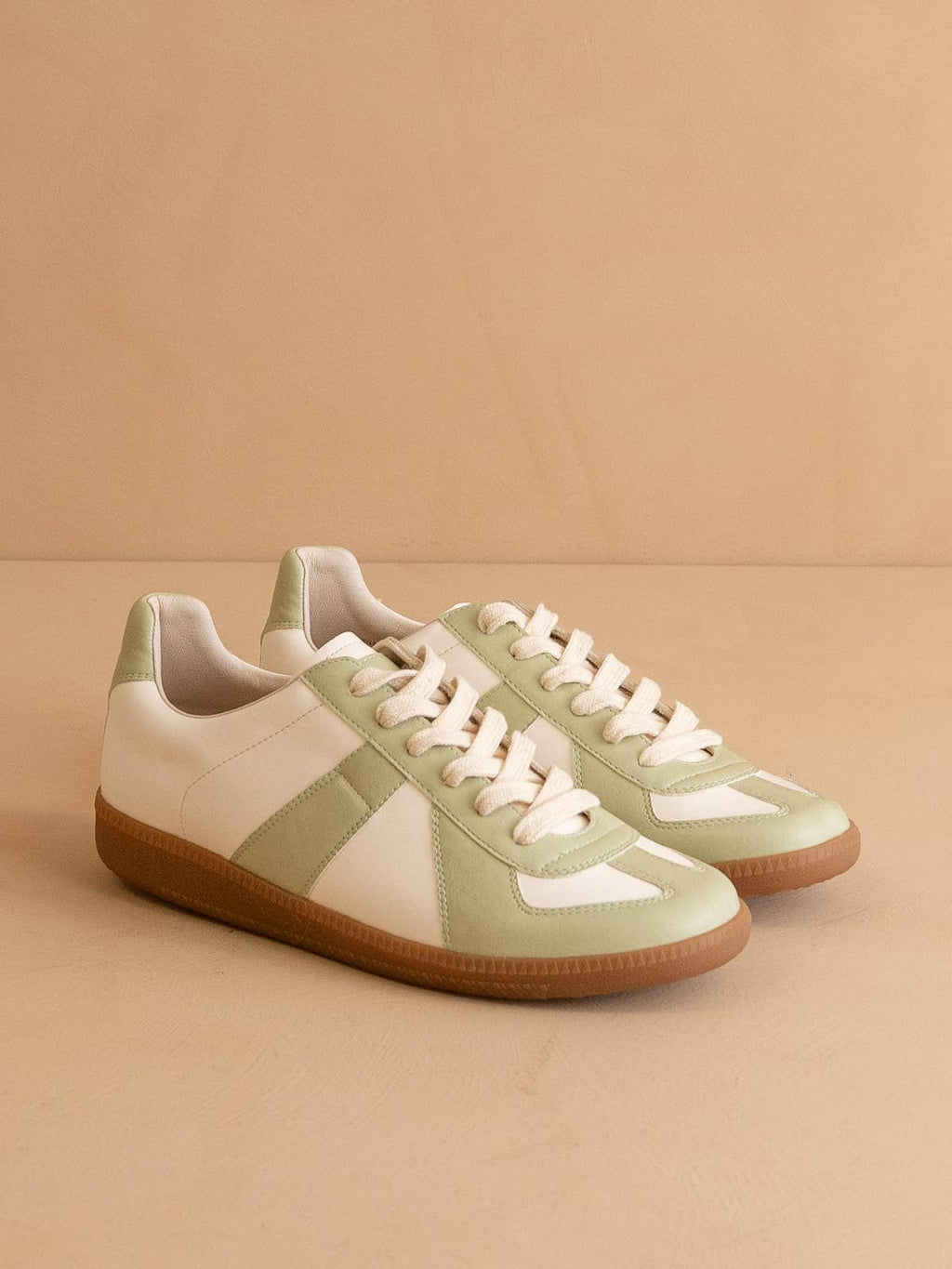 The Noelle Mint | Low Top Sneaker: MINT