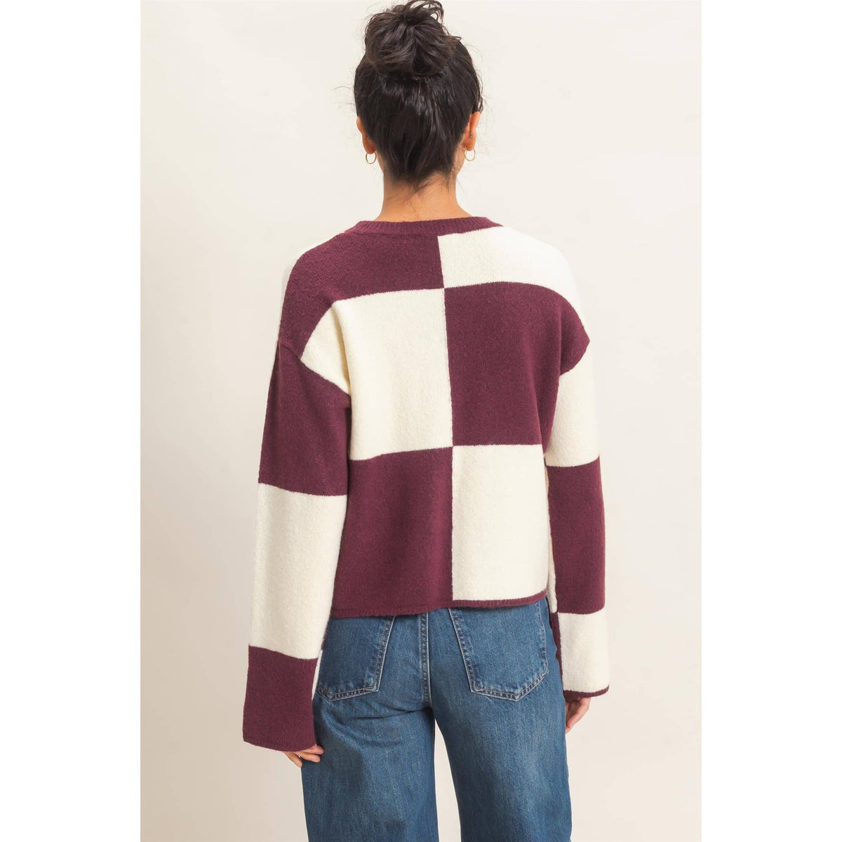 Crew Neck Checkered Sweater: DARK CHERRY