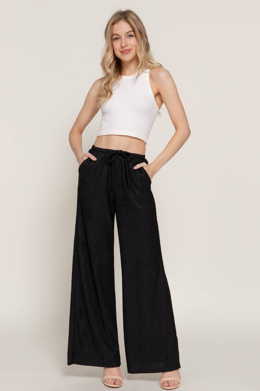 Crinkle Knit Long Pants: black