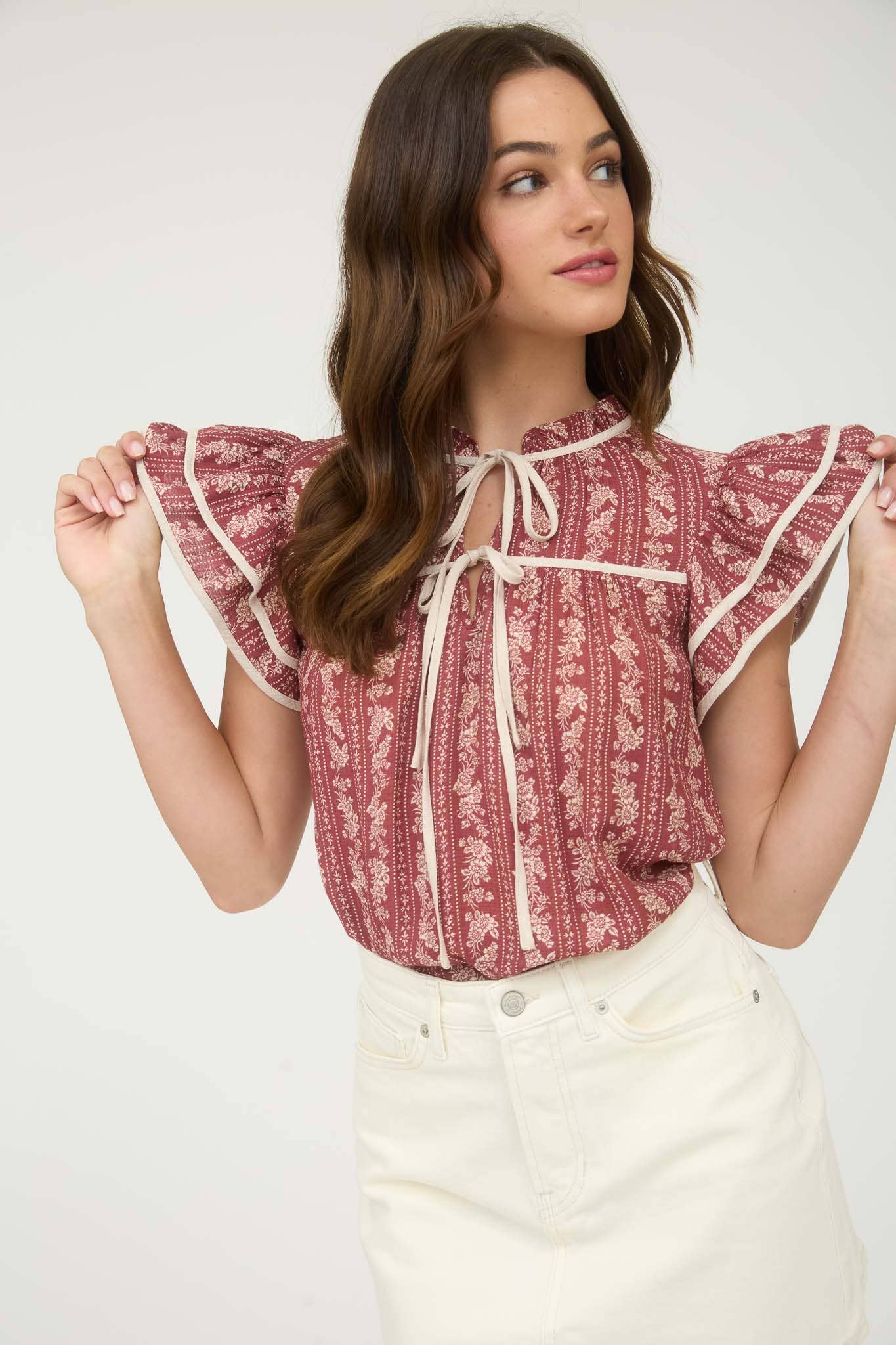 STRIPE FLORAL PATTERN TIE FRONT RUFFLE TOP: BURGUNDY