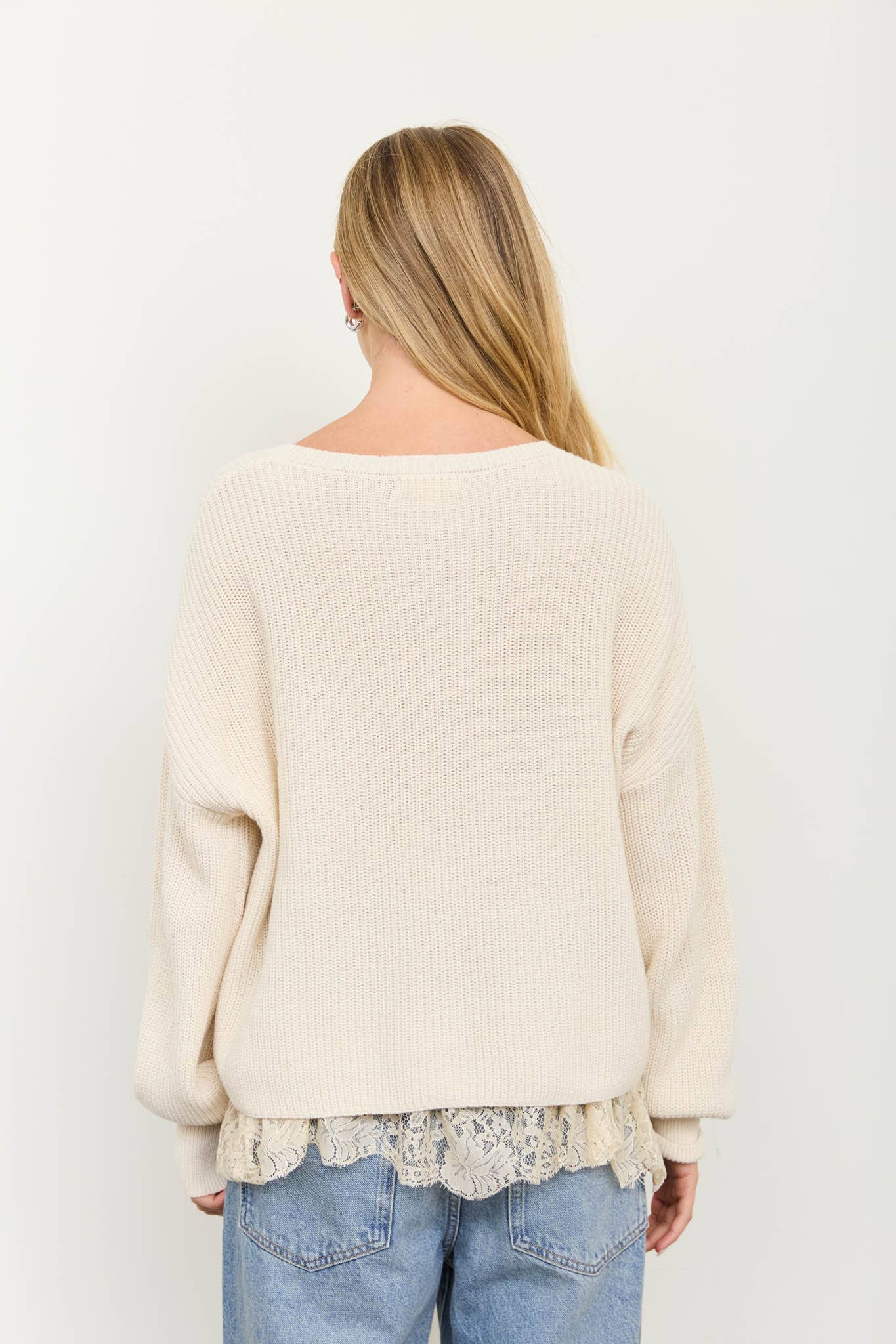 RAW EDGE CROPPED LONG SLEEVE KNIT SWEATER: CREAM