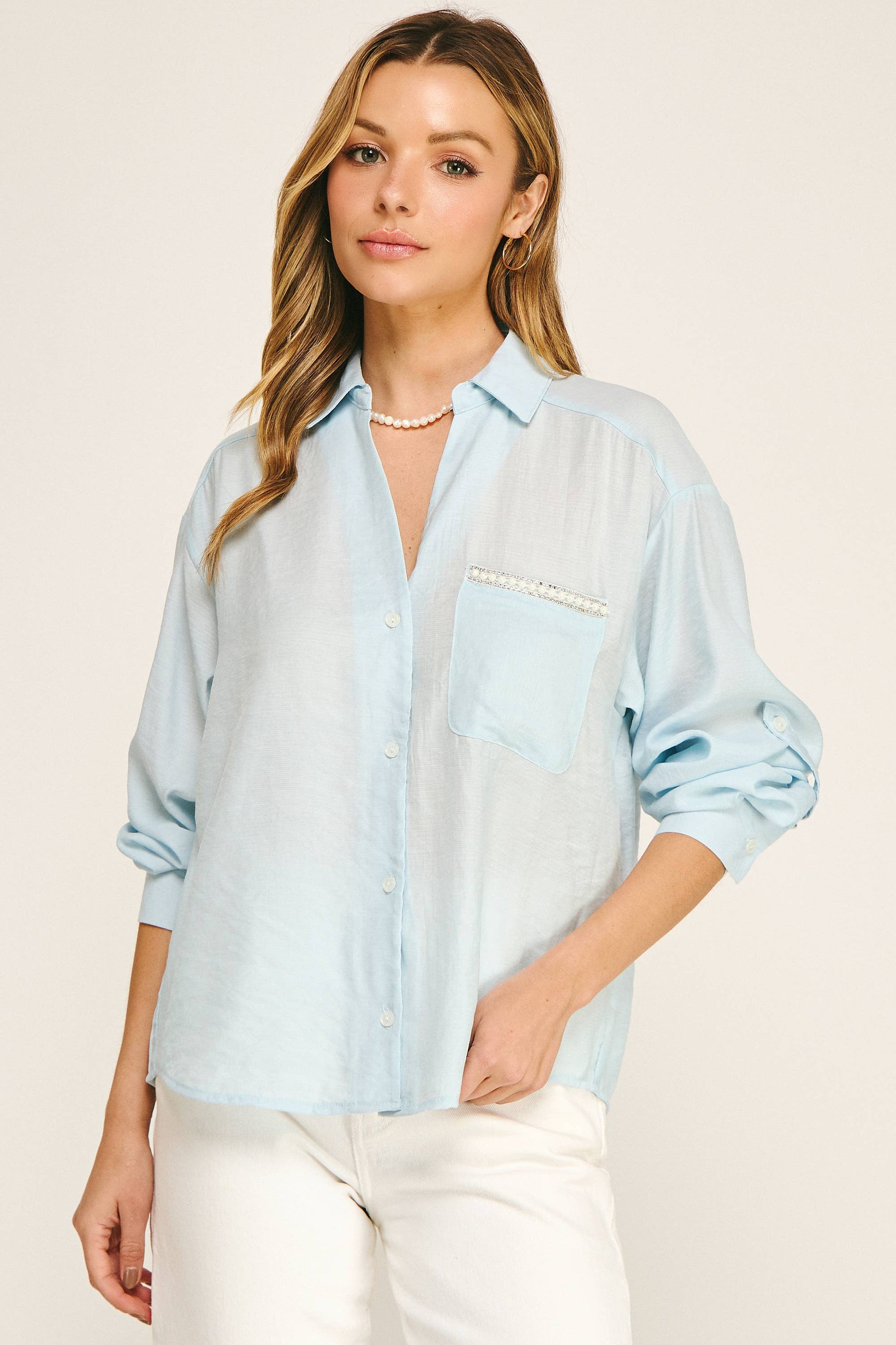 PEARL POCKET RELAXED BUTTON DOWN BLOUSE