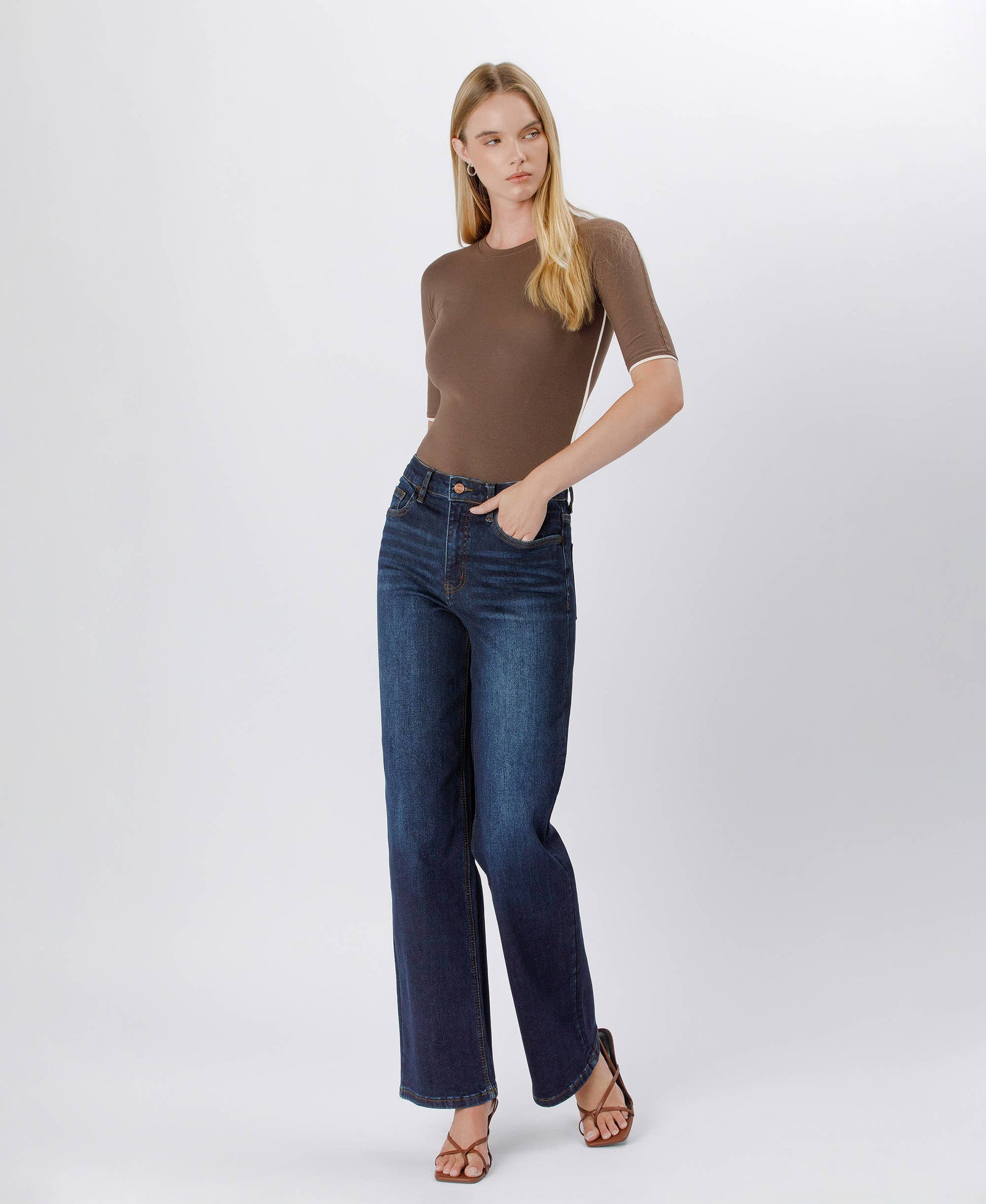 90'S VINTAGE SUPER HIGH RISE DARK WASH LOOSE JEANS