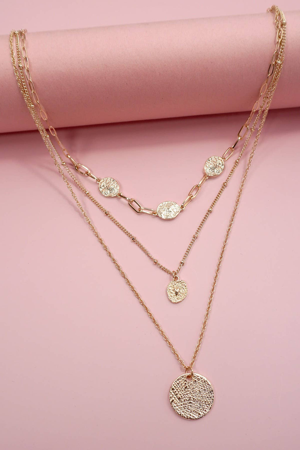 TEXTURED CIRCLE PENDANT MULTI LAYERED NECKLACE | 80N1314: Gold