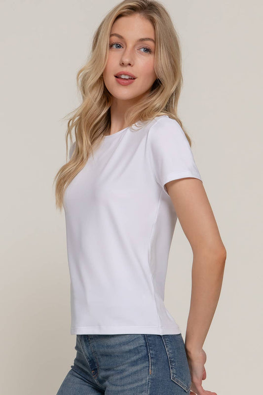 Short Sleeve Round Neck Knit Top: White