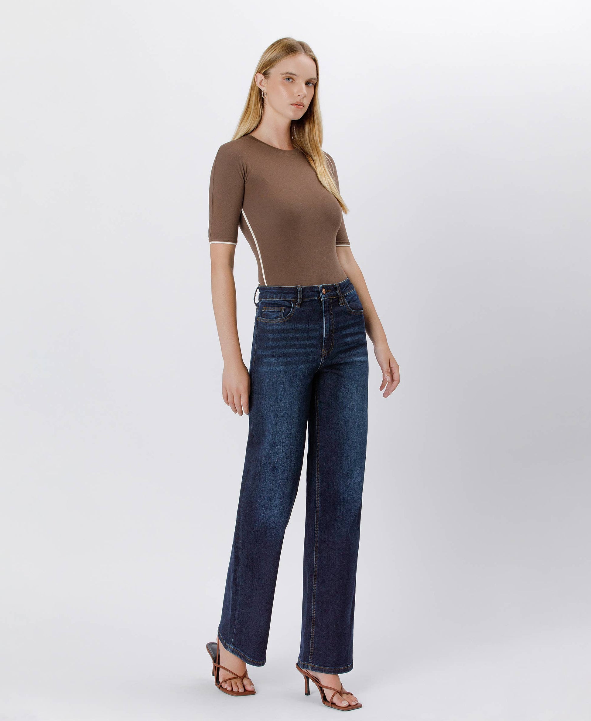 90'S VINTAGE SUPER HIGH RISE DARK WASH LOOSE JEANS