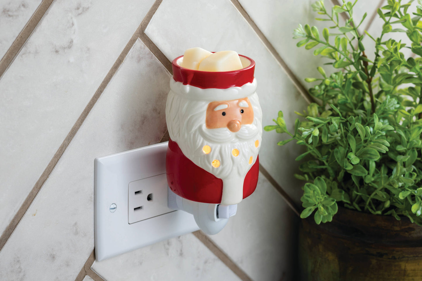 St. Nick Pluggable Fragrance Warmer