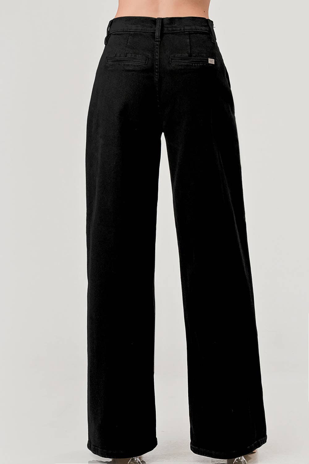 SLOUCHY WIDE LEG JEANS: Black