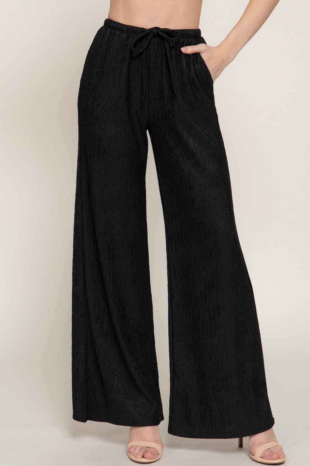 Crinkle Knit Long Pants: black