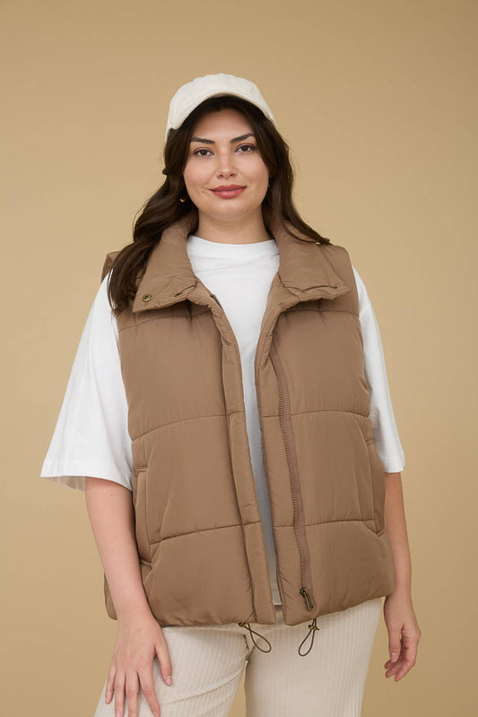 SOLID ZIP UP PUFFER VEST: COCOA