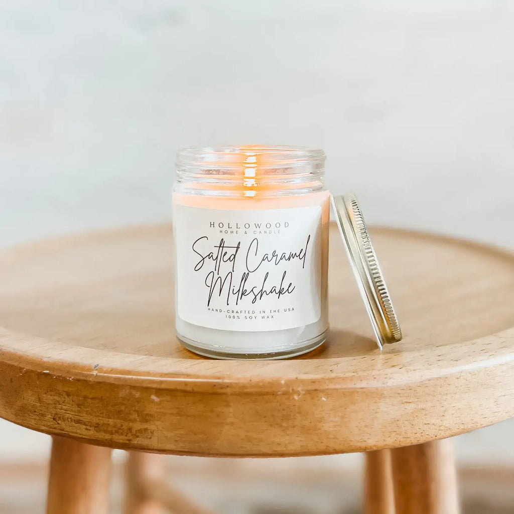 SALTED CARAMEL MILKSHAKE | FALL CANDLE | 100% SOY WAX | 8 OZ