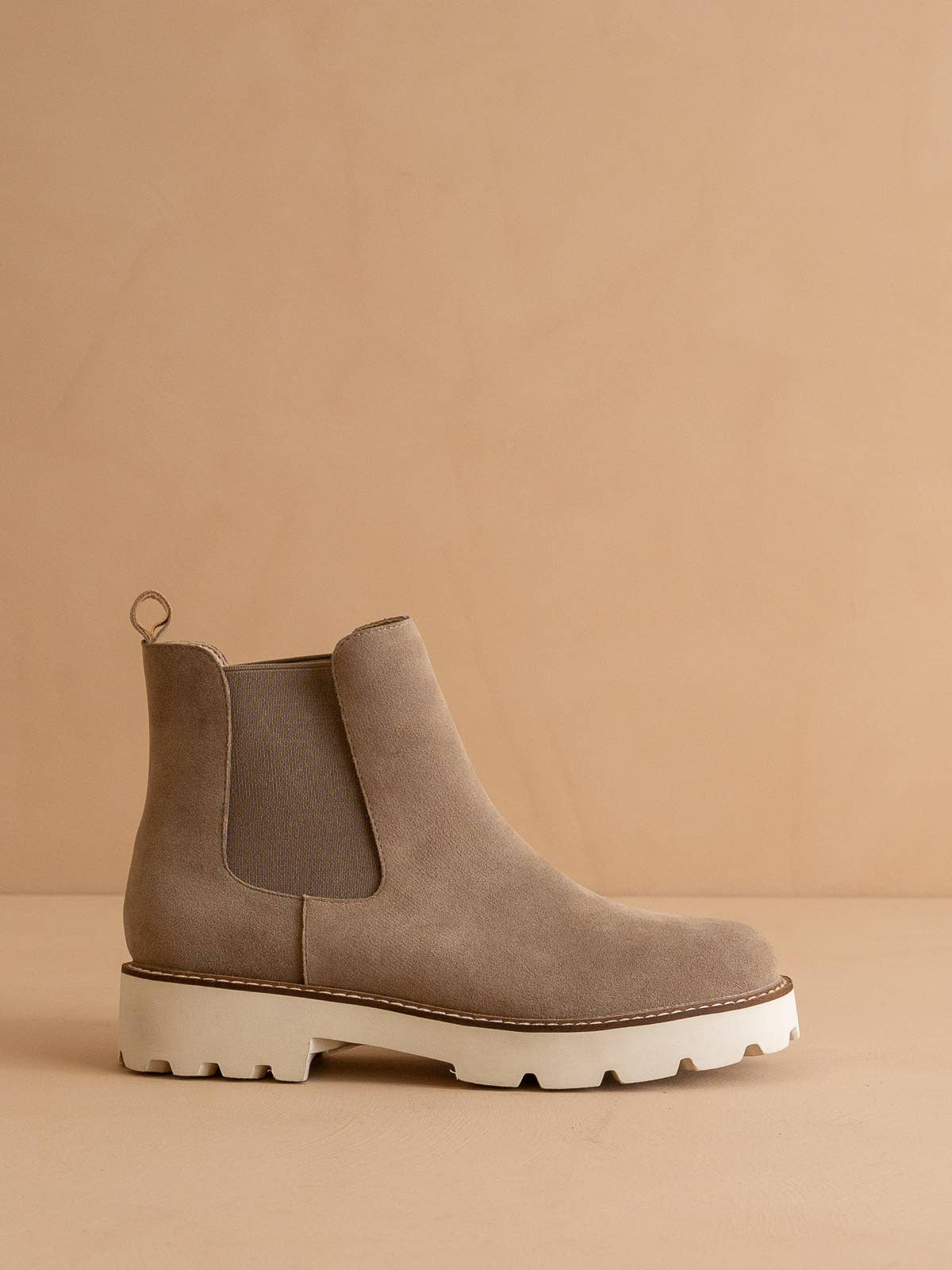 The Gianna Khaki | Chunky Sole Chelsea Boot: Khaki