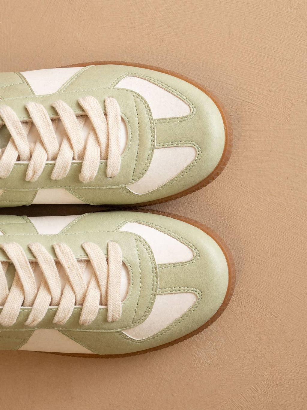 The Noelle Mint | Low Top Sneaker: MINT