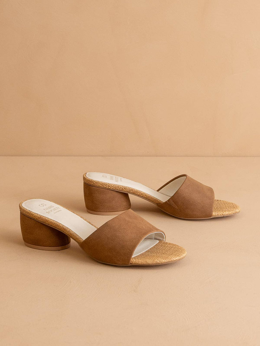 The Paloma Brown | Low Heeled Sandal: BROWN