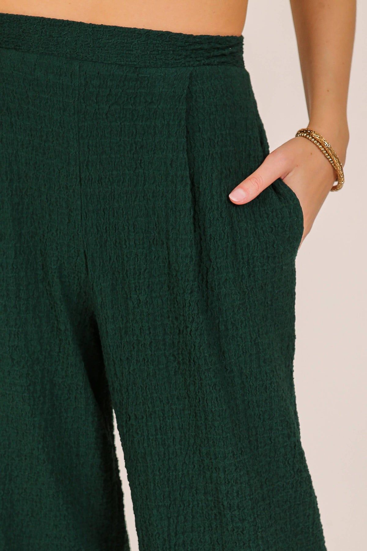 Textured Wide-Leg Elastic Waist Pants: Hunter Green