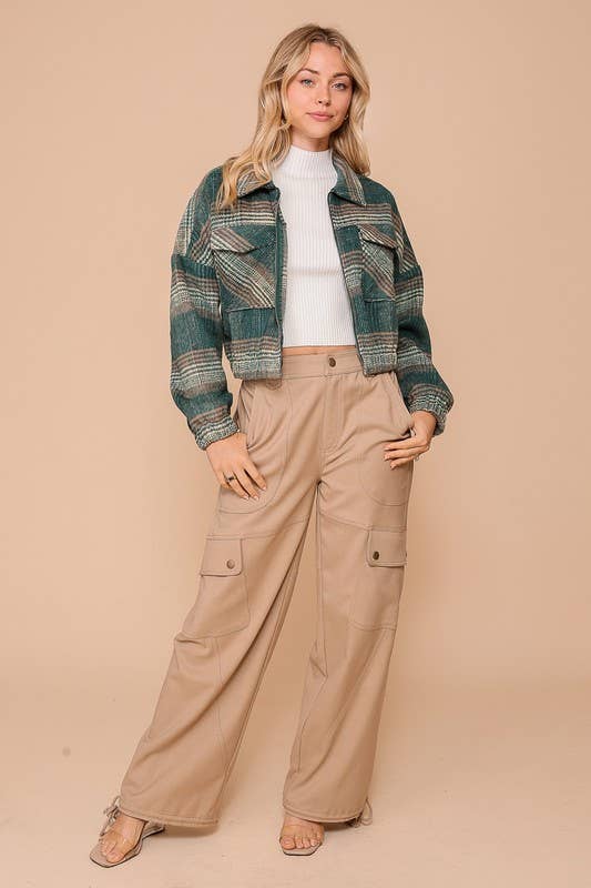Fall Plaid Zip Front Cropped Jacket: Hunter/Taupe