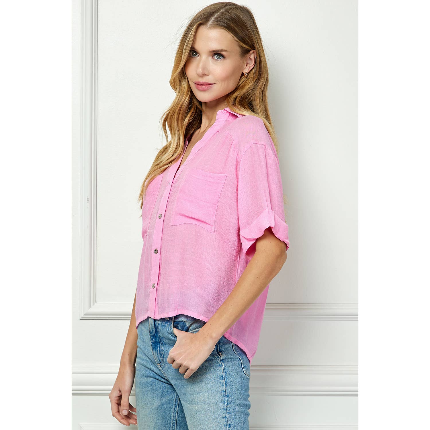 EASY BREEZE BUTTON DOWN SHIRT