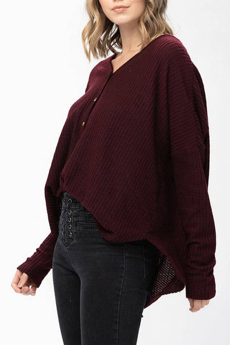 V-NECK BUTTON UP HIGH-LOW TUNIC WAFFLE BLOUSE: Burgundy